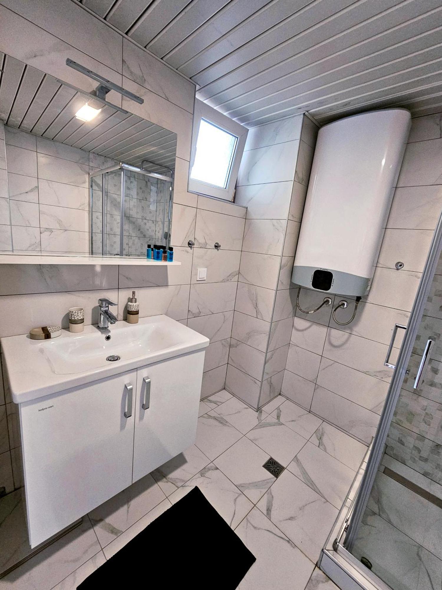 Centre Luxury Apartment Skopje Eksteriør bilde
