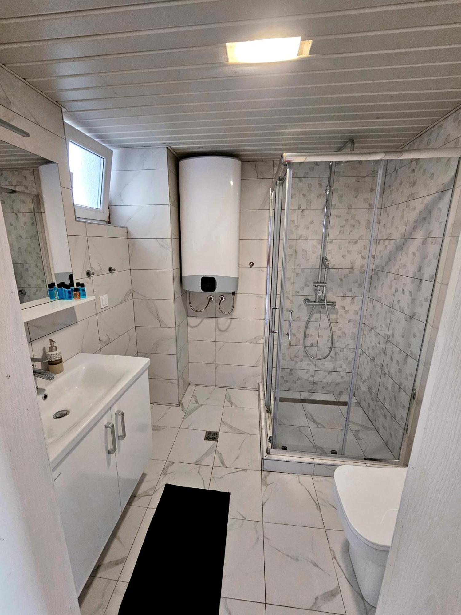 Centre Luxury Apartment Skopje Eksteriør bilde