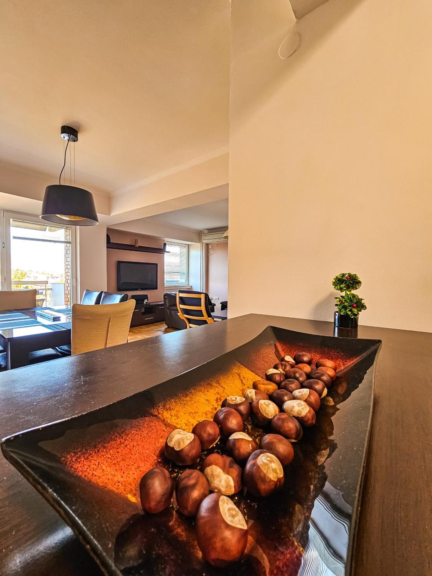 Centre Luxury Apartment Skopje Eksteriør bilde